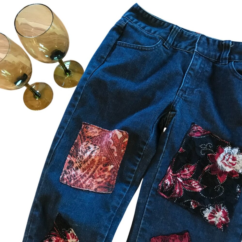 Upcycled Patchwork Jeans Sparkle and Lace Patches, Boho Hippie Jeans, Size 6 - Picture 5 of 10